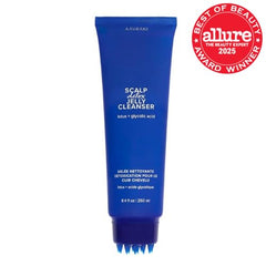 AAVRANI jelly cleanser shows vitamin E capsules for lasting moisture.
