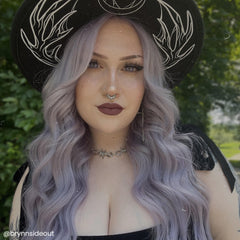 ARCTIC FOX Sterling conditioning-application-hair shows gentle color with conditioning care.