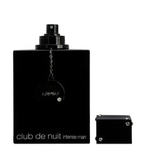 Armaf Club de Nuit Intense spray action, easy application for quick daily wear.