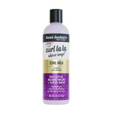 Aunt Jackie's Curl La La bottle close-up for hydrated, defined curls.