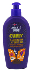 Aussie Kids Curly Detangling Milk tropical fruit scent close-up highlights kid-friendly styling and fragrance.