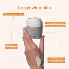 Baebody jojoba oil detail highlights conditioning ingredients for smoother skin.