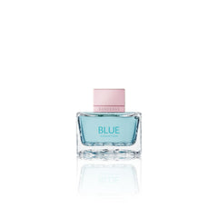 Banderas Blue Seduction mist application demonstrates easy daily spritz.