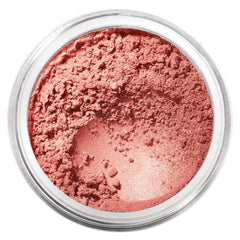 BareMinerals Loose Mineral Blush Vintage Peach swatch demonstrates buildable color for a natural flush.