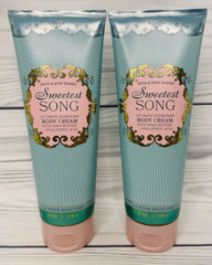 Canción Más Dulce crema corporal textura cremosa para piel suave y nutrida