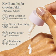 Beekman 1802 Oh! Mega Milky Oil pump application demonstrates easy, even distribution for a non-greasy finish.