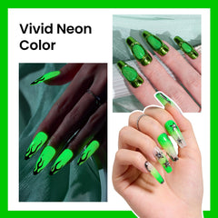 Beetles Christmas Gel Polish during application provides smooth, glossy coverage.