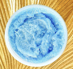 Bella and Bear Ocean Spray Scrub packaging box highlights vegan and cruelty-free credentials