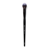 BK BEAUTY Nikki La Rose N14 brush close-up for precise under-eye concealer blending
