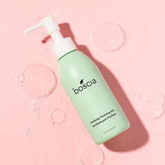 Pore-minimizer action graphic showing clearer pores with Boscia gel cleanser