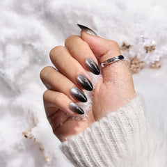 BTArtbox Soft Gel Glue On Nails in-use view for quick DIY manicure