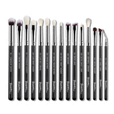 Bueart Design 15Pcs Pro natural eyeshadow brush set – bristles close-up for smooth blending