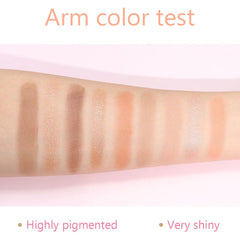 CAKAILA blendable soft powder close-up demonstrates smooth transitions