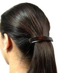 Camila Paris AD822 close-up of rubberized metal clasp