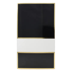 Carolina Herrera Good Girl close-up highlighting jasmine-tuberose notes for evening allure.