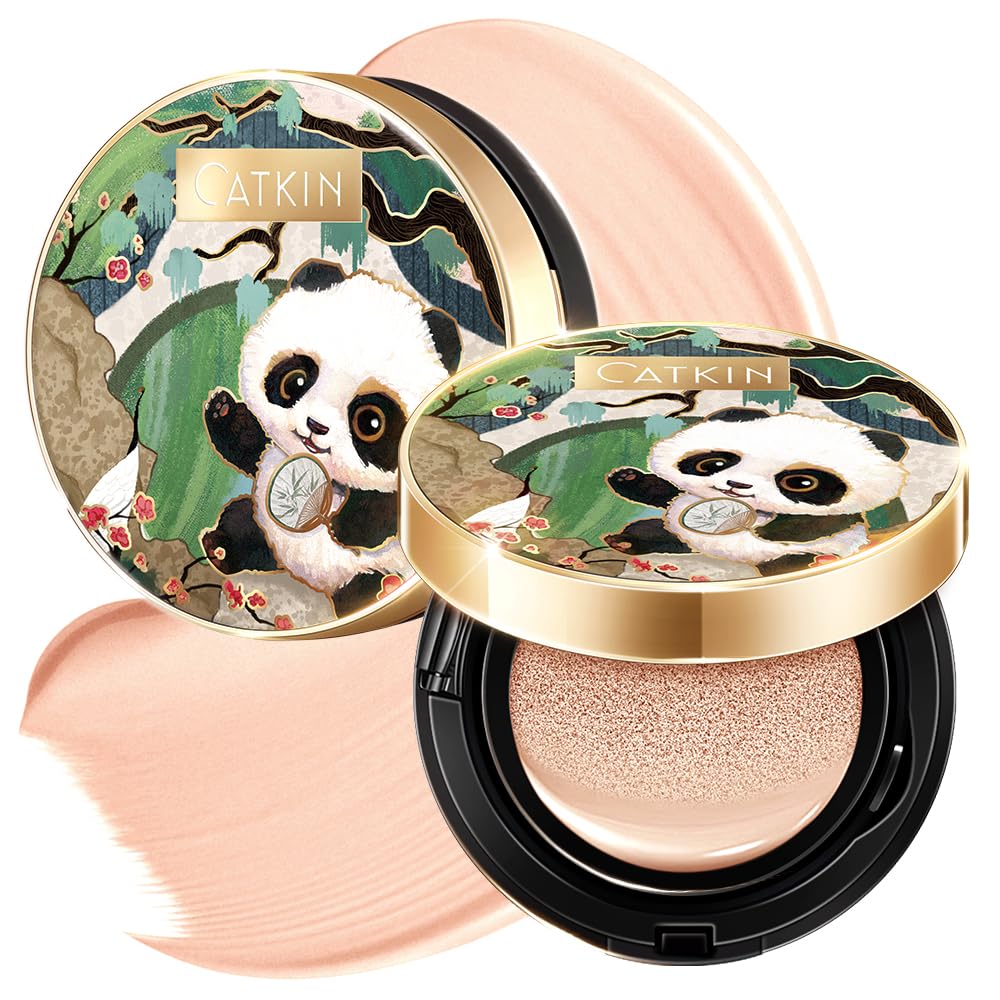 Catkin Panda Land cushion compact open for quick full-coverage touch-ups on the go.