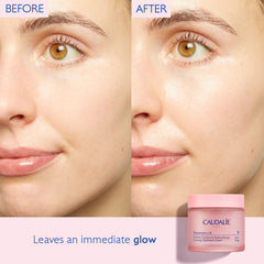 Caudalie Resveratrol-Lift cream texture swatch demonstrates silky, non-greasy finish