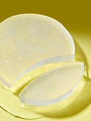COSRX Niacinamide snail-mucin detail emphasizes moisture and radiance support.