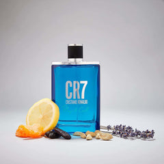 CR7 Play It Cool lavender-cardamom center evokes refined, versatile freshness.