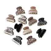 Cuizhiyu floral printed hair claw clip close-up showing 1.57-inch size and secure grip