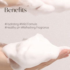 d'alba Piedmont rich lather closeup reveals creamy texture that rinses clean without stripping moisture