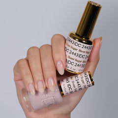 DAISY DND Sheer Sugar swatch shows buildable coverage for customizable looks