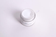 DearKlairs Freshly Juiced Vitamin E Mask texture close-up highlights pudding-like gel
