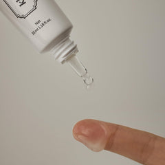 DearKlairs Fundamental Eye Awakening Gel fast absorption fits into busy morning routines.