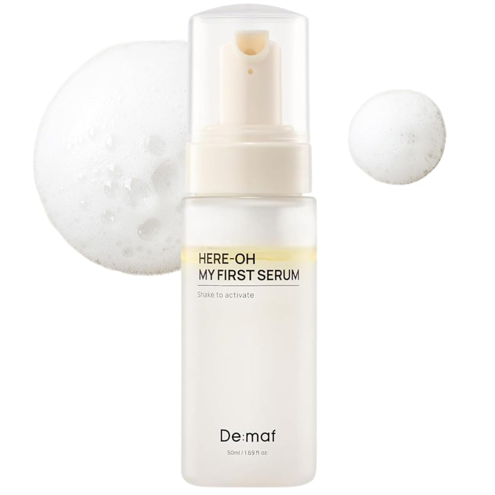 De:maf Here-Oh My First Hydrating Serum bottle closeup highlighting deep hydration.