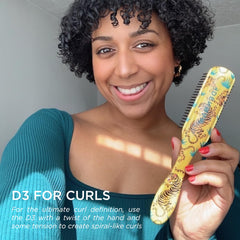 Denman D3 anti-static pad highlights grip and control during styling.