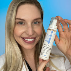 DERMA E Ultra Hydrating Dewy Skin Serum texture closeup highlights smooth, hydrated skin