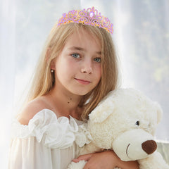 Didder tiara on wedding look with sparkling rhinestones and gold crown.
