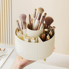 Diesisa 360-degree rotating makeup brush holder offers effortless access from every angle.