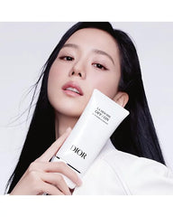 Dior La Mousse Off/On foam applied for soothing cleansing.
