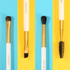 Docolor Duo: cepillo peinador para cejas y pestañas, acabado pulido.