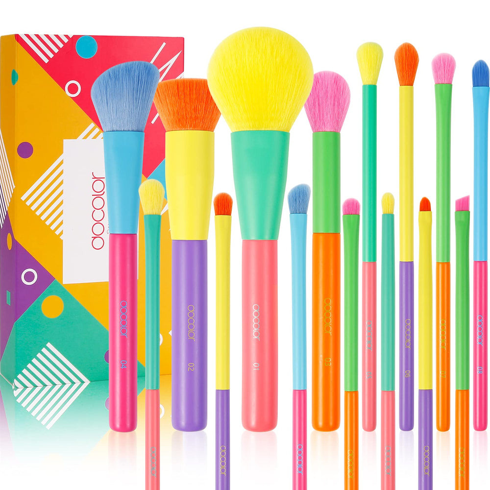 Docolor makeup brushes 15pcs set packaging shows vibrant kit for gifting and routine makeup.