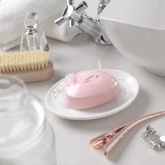 Dove Pink Rosa soap lather ready for shower moments