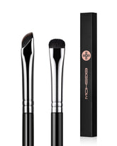 EIGSHOW eyeliner brush angled tip enables precise wing lines.