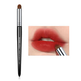 EIGSHOW Lip Brush Round Head applies lipstick evenly for a misty lip look