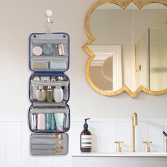 Elviros hanging toiletry bag middle compartments show visible PVC for quick item checks