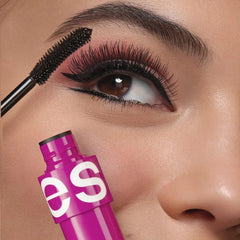 Esika Mega Full-Size Mascara wand brush lengthens lashes from root to tip