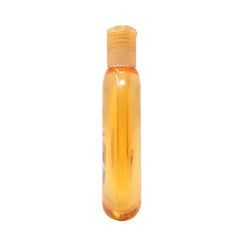Eskinol Naturals Papaya Cleanser creamy lather highlighting rich texture for cleansing