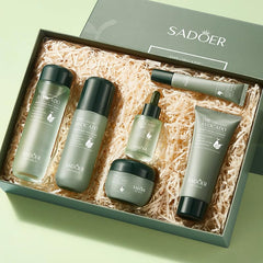Etuanxi Avocado Cleanser bottle with milky foam for deep cleansing.