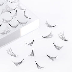 FADLASH promade loose fans thin-base closeup shows easy application and lightweight wear.