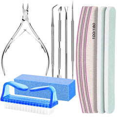 Fandamei manicure set laid out for easy at-home nail care and travel prep.