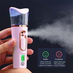 FANTEXY mist-spray-closeup demonstrates even, fine atomization