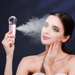 FANTEXY skin-moisture-analyzer-display shows hydration levels for smarter skincare