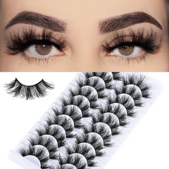 FARRED Wispy Lashes doll-eye look enhances daytime eyes with natural definition.