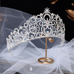 Feltent crystal queen crown worn at wedding ceremonies for a royal look