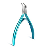 FERYES toenail clipper straight blade close-up for precise straight trims.